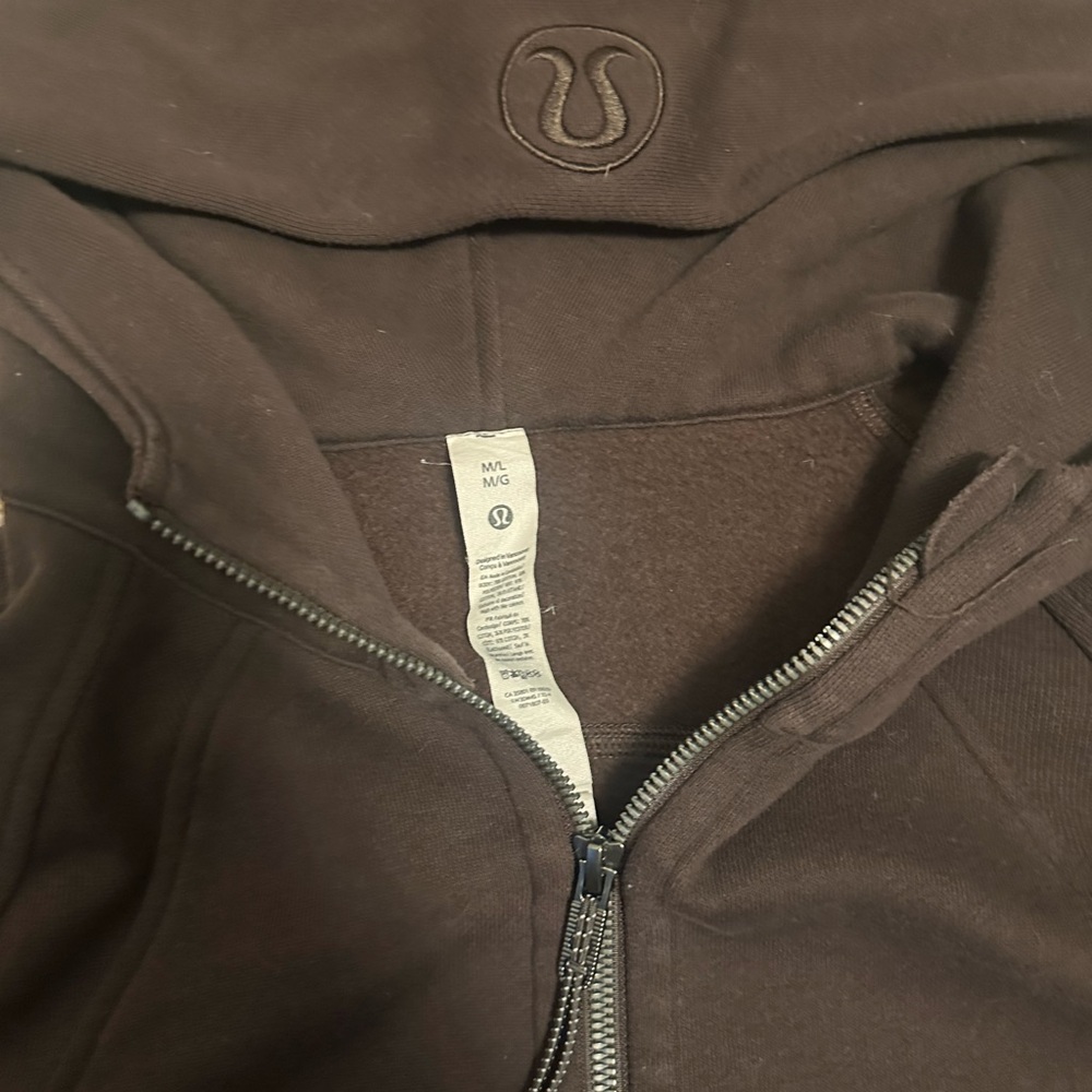 lululemon athletica cropped half-zip hoodie in dark brown - Picture 2 of 2